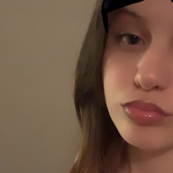 Meet your Posher, Jules - Picture 1 of 1